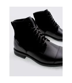 Bota Levis 234726 Full Black