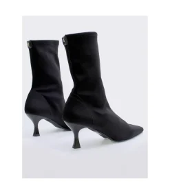 Botin Tacón Lola 2207 Negro