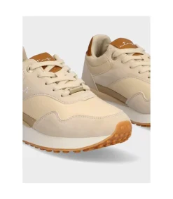Zapatilla Mustang 60360 Crema