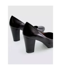 Zapato Tacón Grueso Lola 5485 Negro